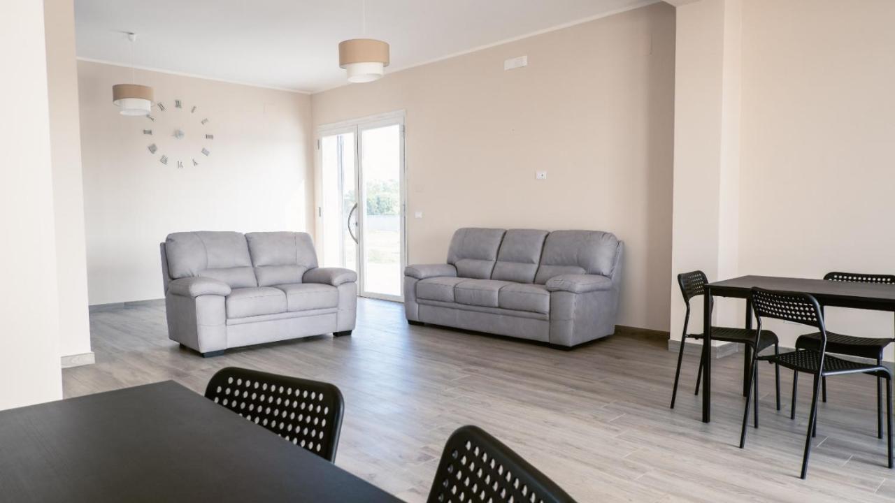 Tenuta Papola B&B Brindisi Buitenkant foto